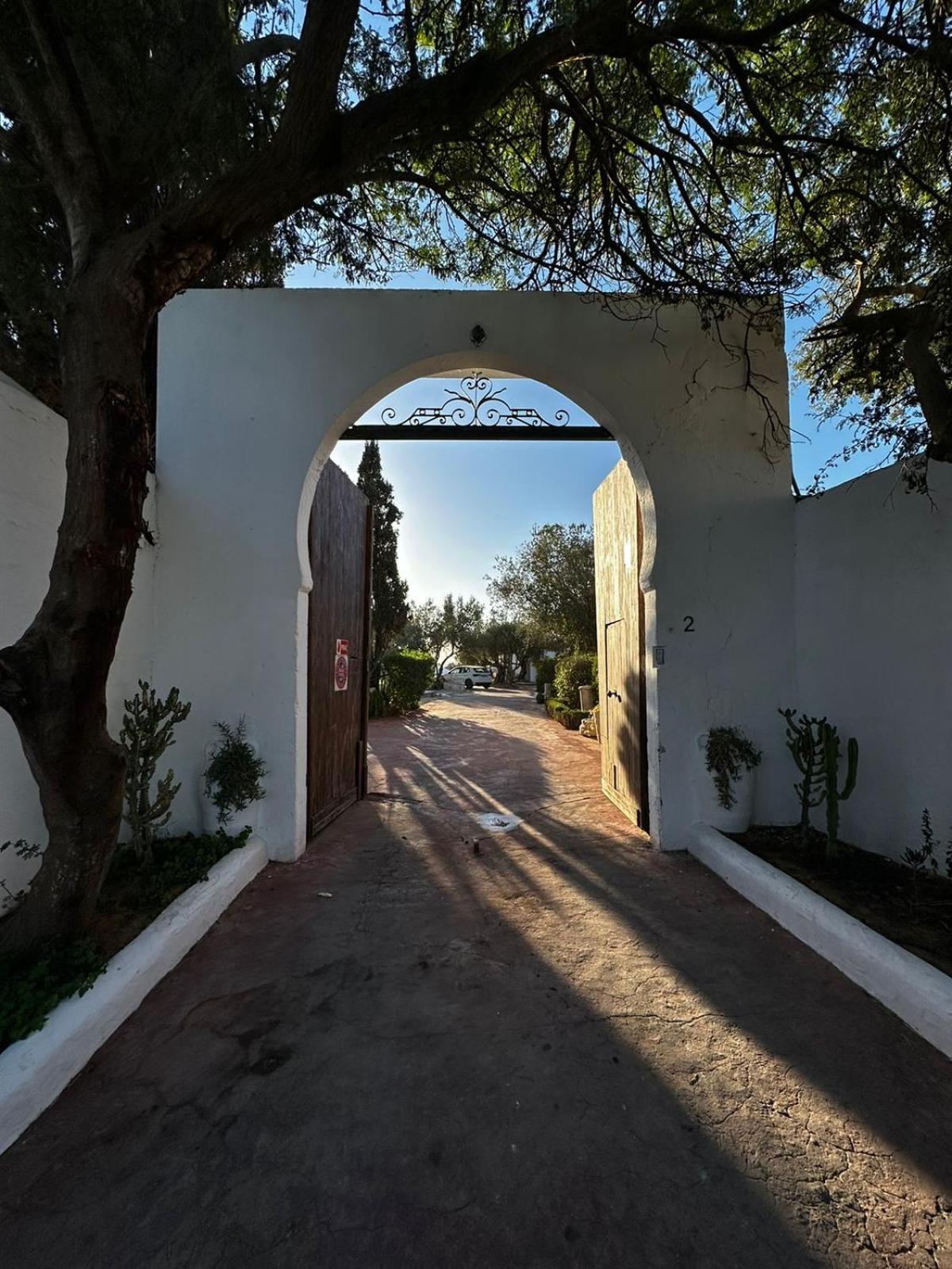 Si Brahim Studio Piscine, Sidi Bou Ali Buitenkant foto